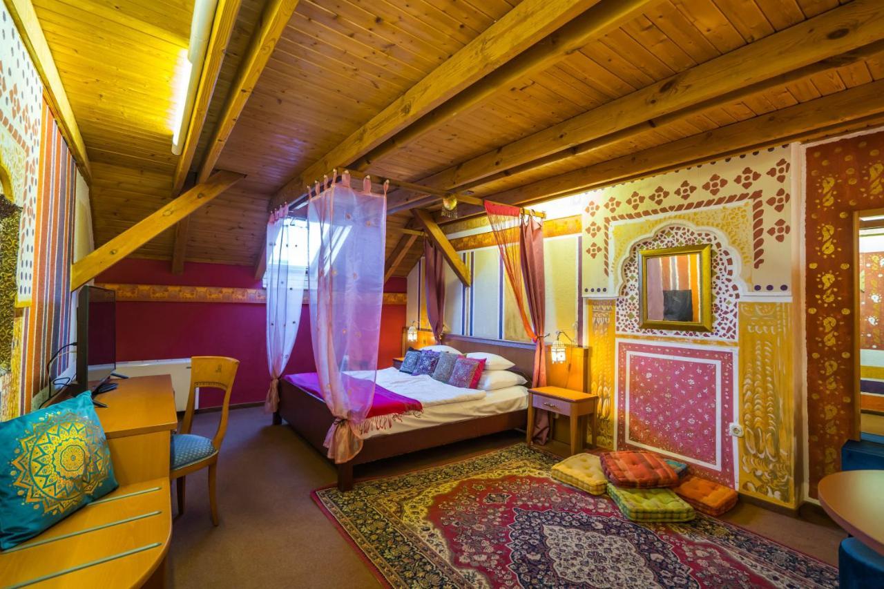 Janus Boutique Hotel & Spa Siofok Exterior photo